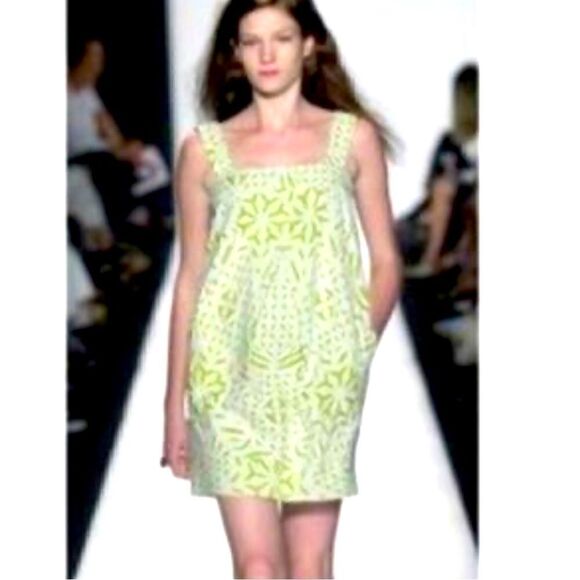 Diane Von Furstenberg Laser Cut Lime Green Eyelet Bubble Dress 2 - Picture 1 of 5